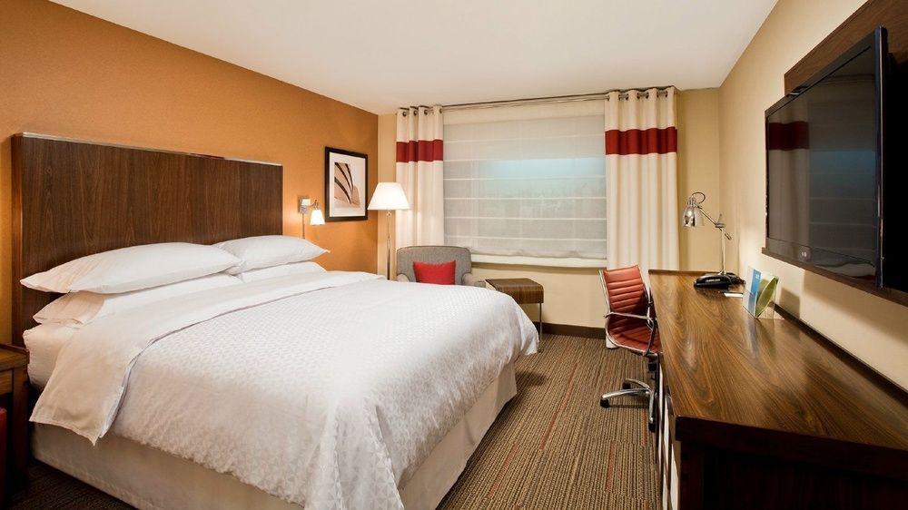 Four Points By Sheraton Detroit Novi Exteriér fotografie