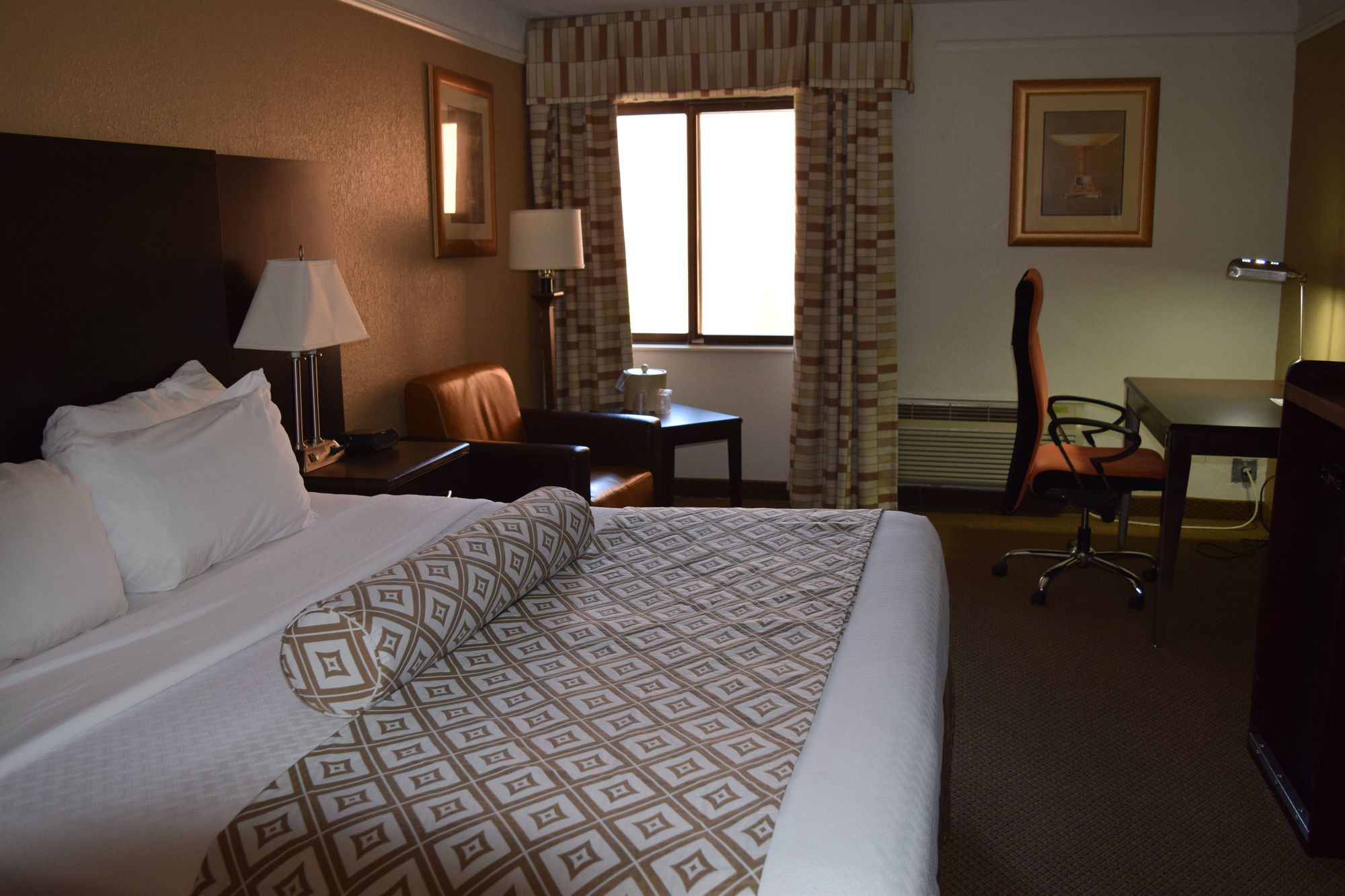 Four Points By Sheraton Detroit Novi Pokoj fotografie