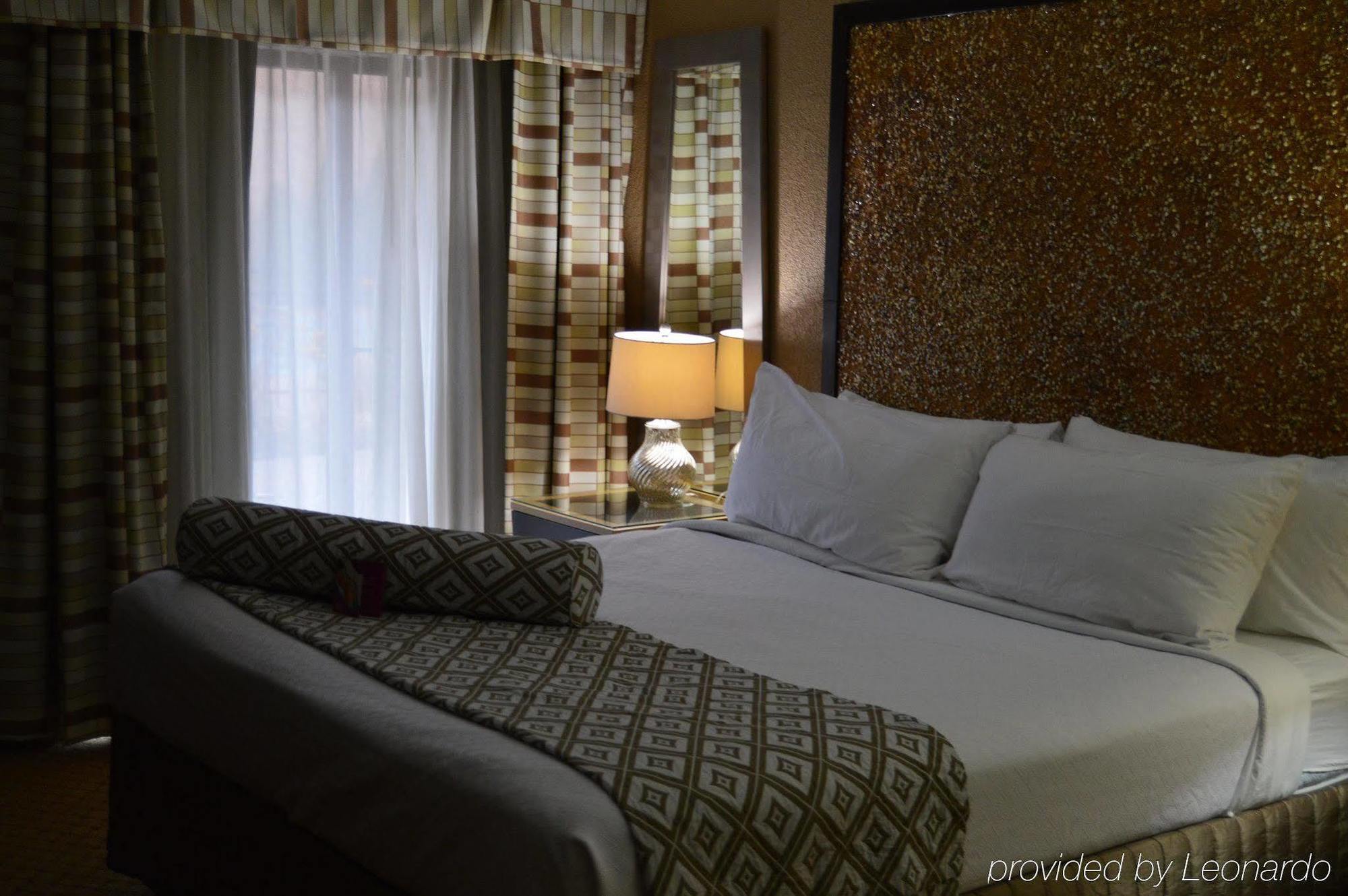 Four Points By Sheraton Detroit Novi Pokoj fotografie